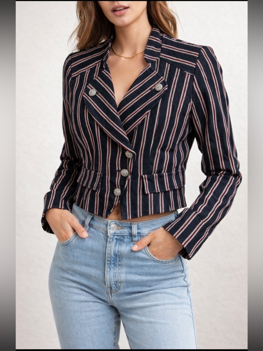 VTG Navy Red White Trim Chic Striped Cropped Blazer Tailored Fit Statement Piece